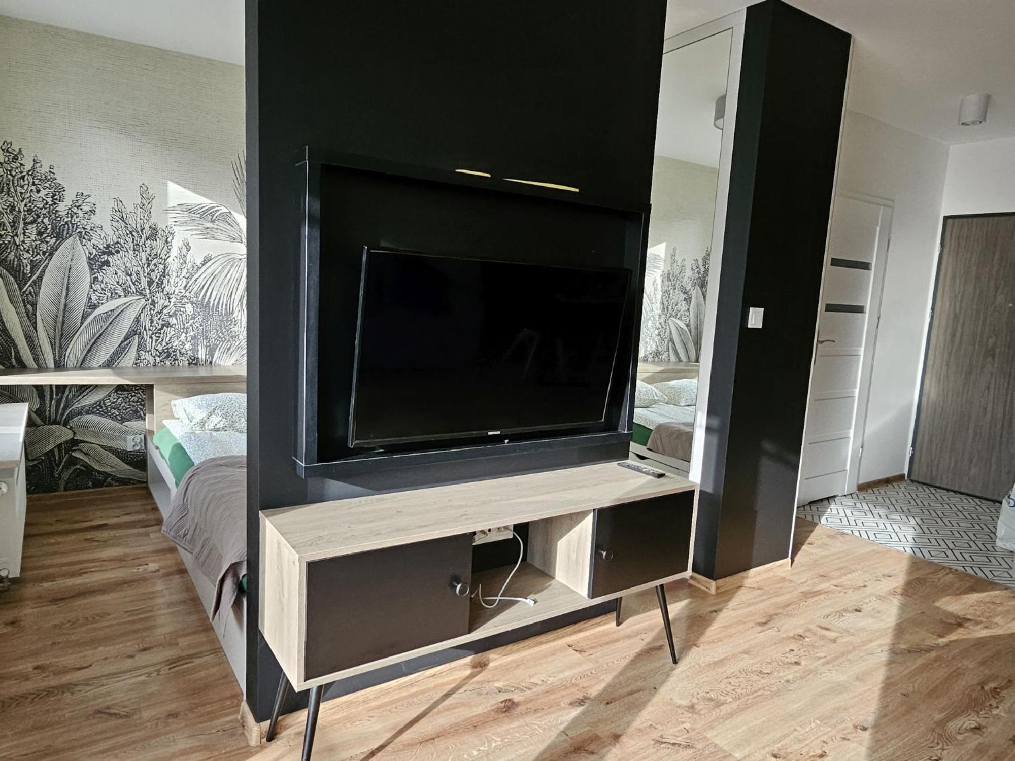 Urban Jungle Apartament Wenus Bialystok Ngoại thất bức ảnh