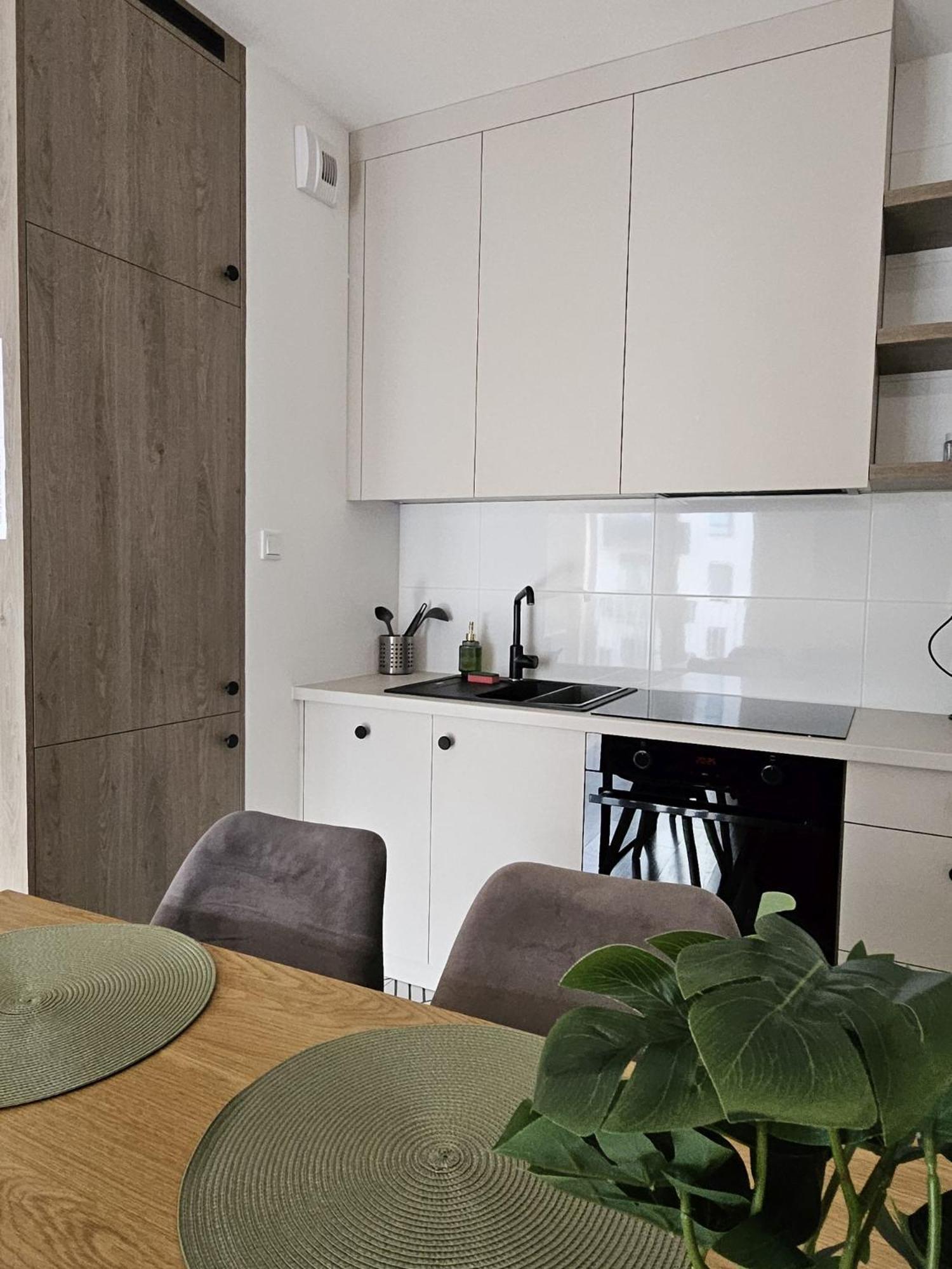 Urban Jungle Apartament Wenus Bialystok Ngoại thất bức ảnh